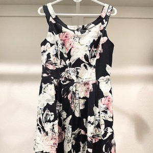 White House Black Market - Black Apron Dress w/ Flower Print - size 12